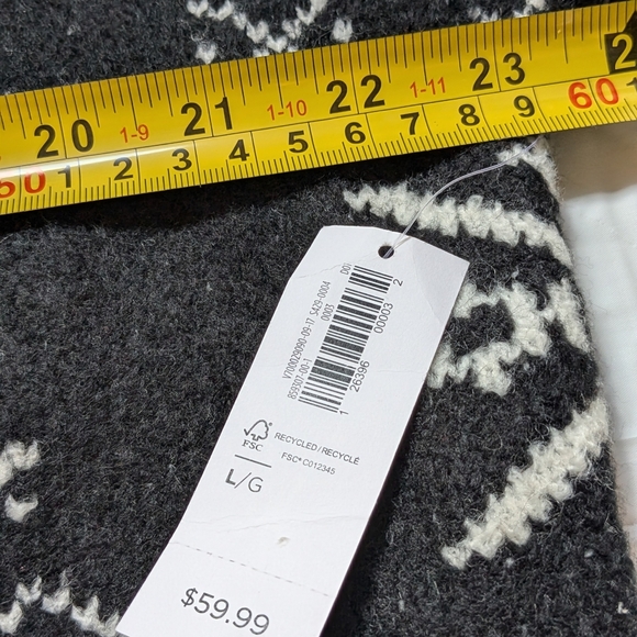 Old Navy Aztec Tribal Pattern Oversized Cardigan - Picture 6 of 6